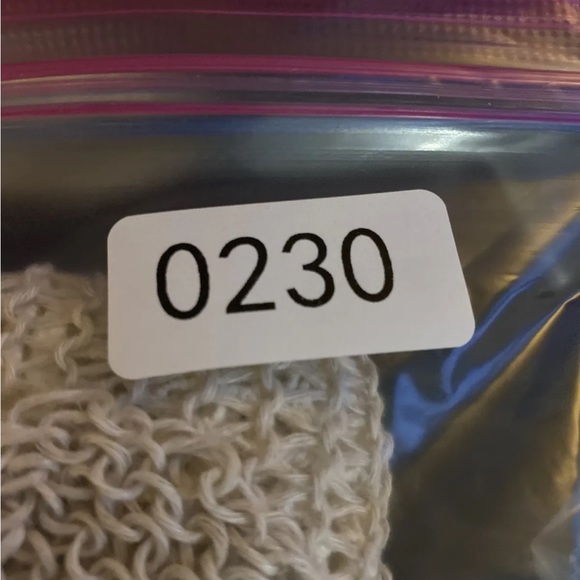 Free People Lace Tunic, XS, cream colored. Oversized, high-low hem. - Picture 9 of 9